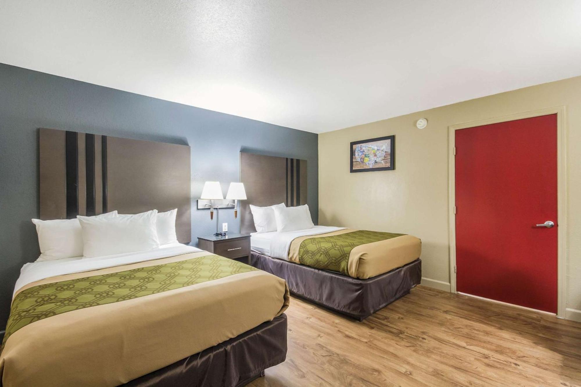 Econo Lodge Inn & Suites I-35 At Shawnee Mission Оверленд Парк Экстерьер фото